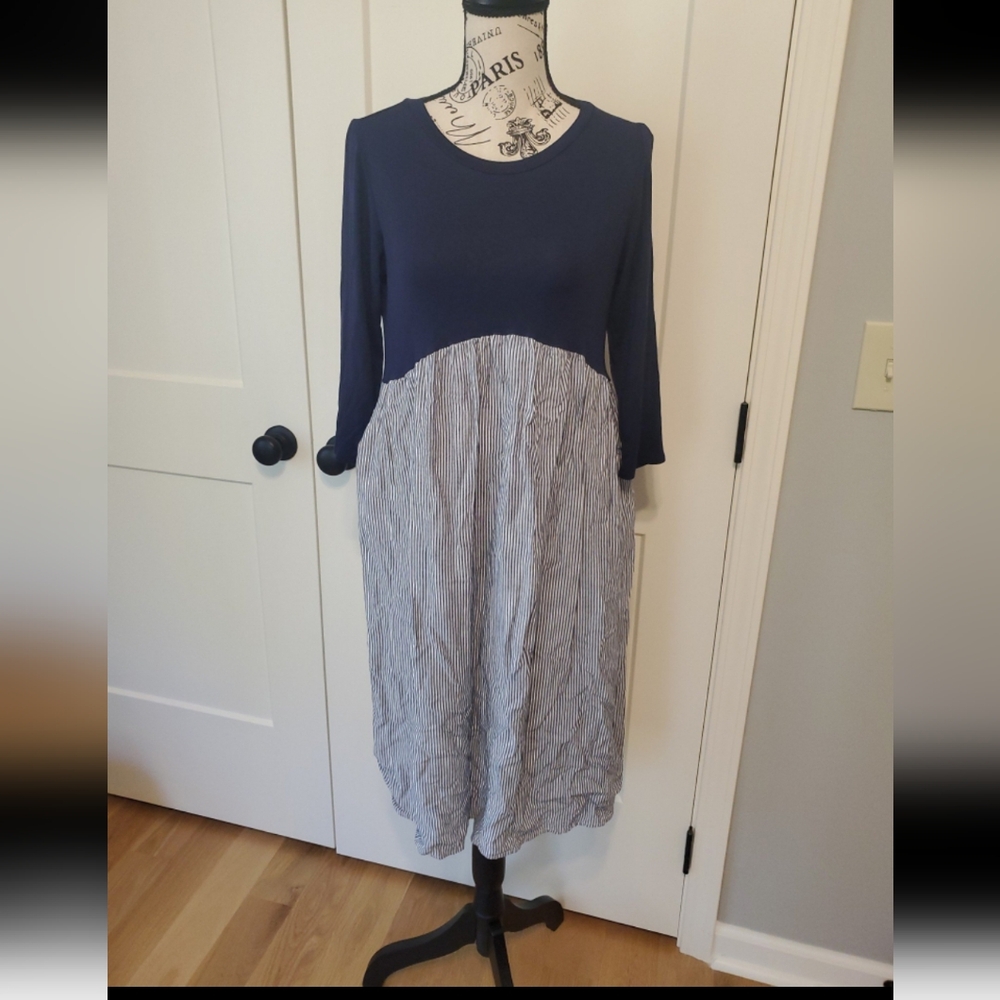 Cute Dress-NWT
